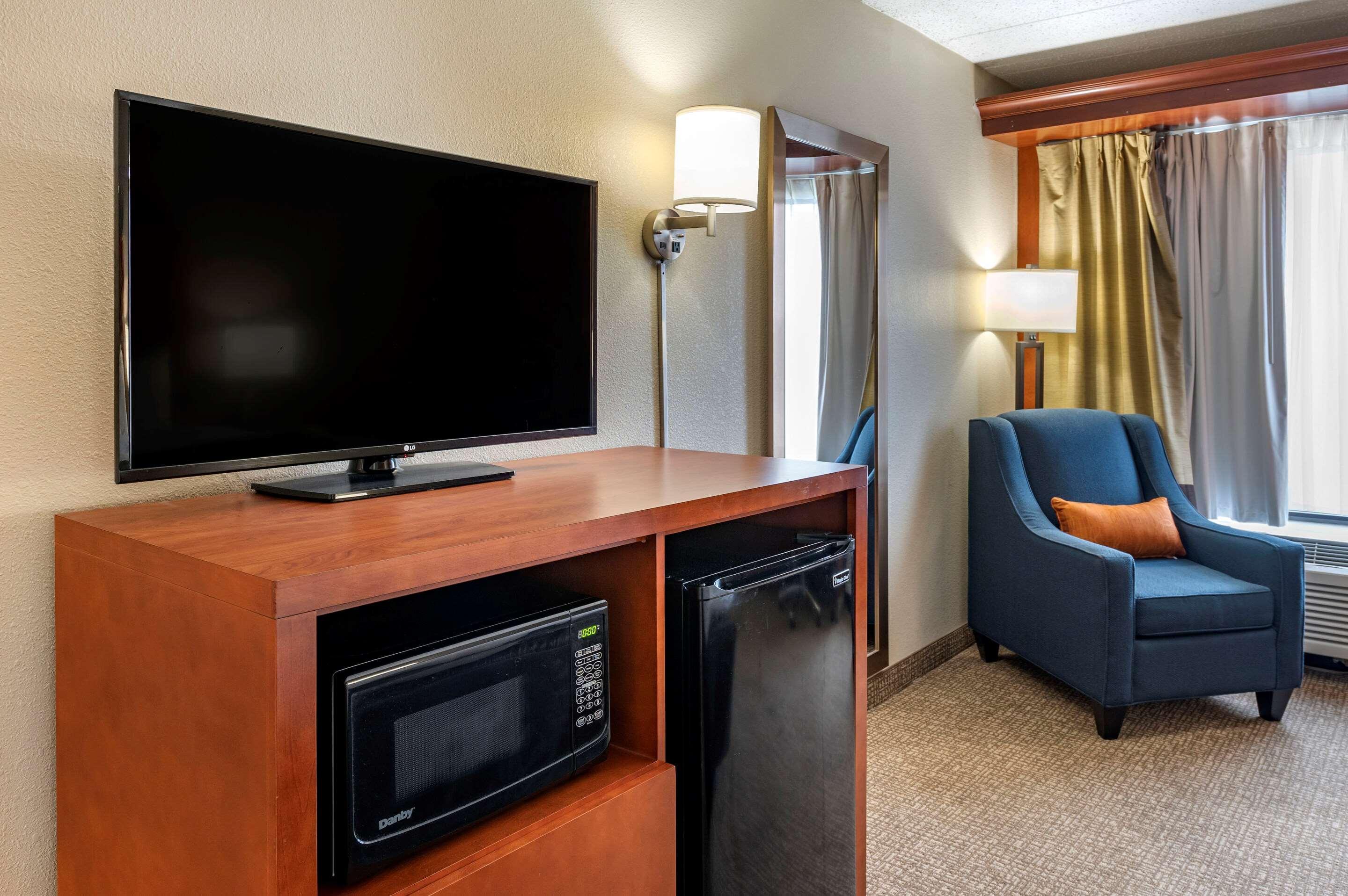 Comfort Inn Oxford - University Area Extérieur photo
