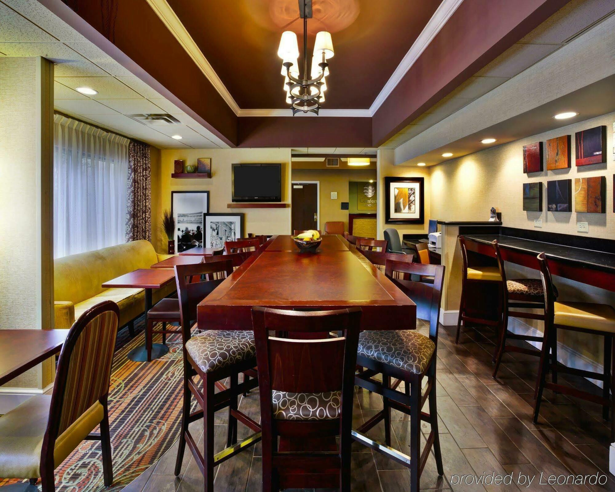 Comfort Inn Oxford - University Area Extérieur photo